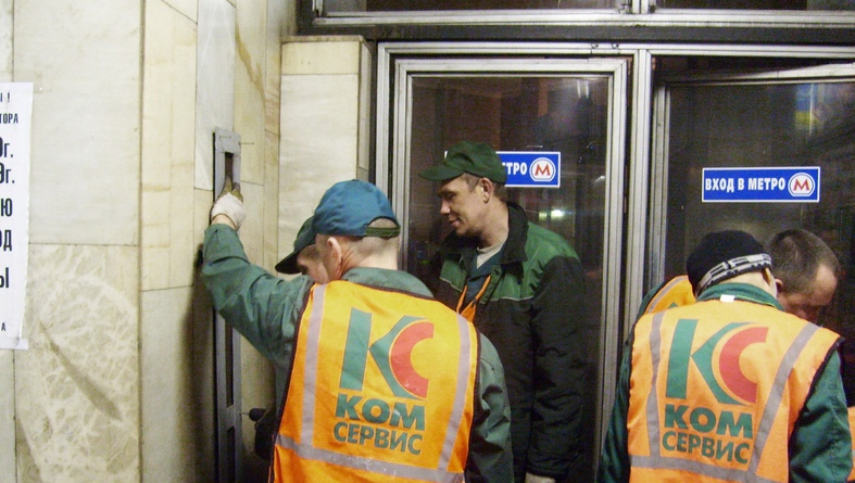 Комплексная очистка систем вентиляции на станциях Замоскворецкой линии Московского метрополитена.
